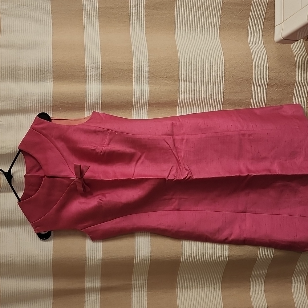 Vintage dress with fun collar and bow